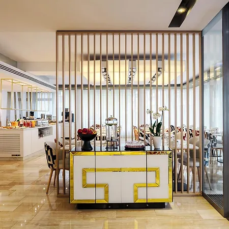 Hotel Eurostars Embassy 4*