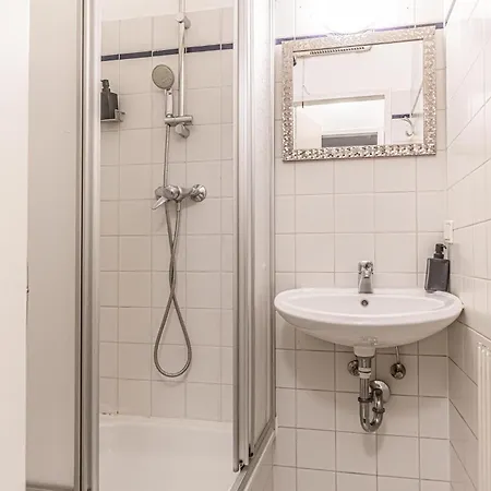 Stylish & Cost-effective 2br Ideal Extended Vienna
