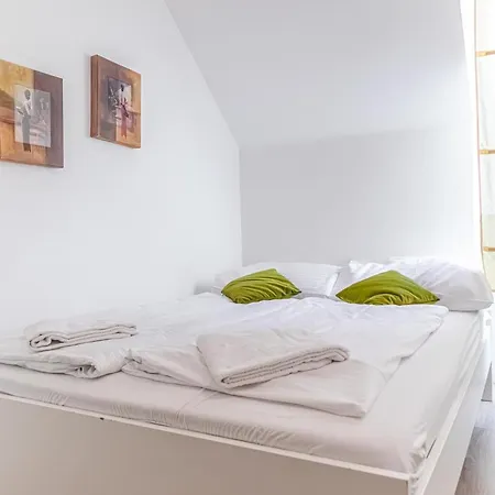 Stylish & Cost-effective 2br Ideal Extended Apartment *