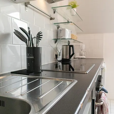 Apartment Comfy 2br Apt, Near Bahnhof Rennweg & Belvedere *