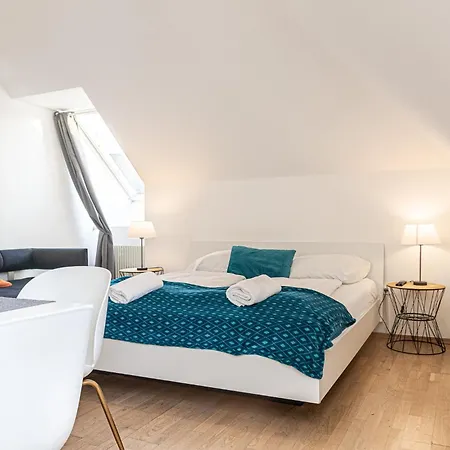 Comfy 2br Apt, Near Bahnhof Rennweg & Belvedere