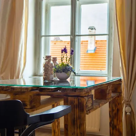 Beautiful 1br Perfect For Long Vienna
