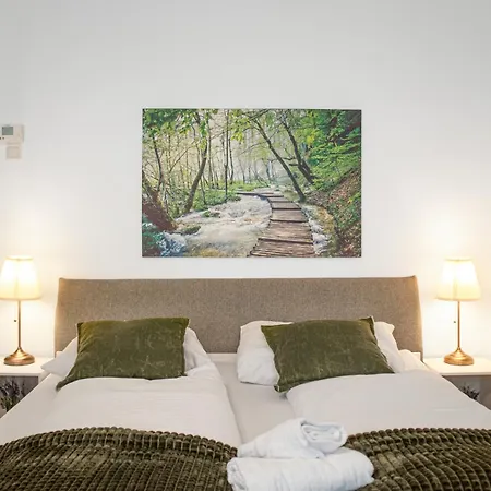 Modern 3br Ideal For Group Getaways & Families *