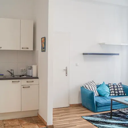 Stylish 2br By Schloss Belvedere & Rennweg Apartment