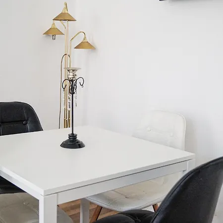 Apartment Stylish 2br By Schloss Belvedere & Rennweg Vienna