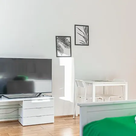 Comfortable 3br Next To Belvedere, Ideal For Long Vienna