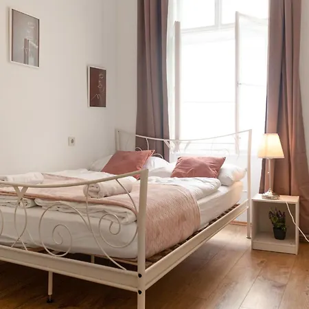 Comfortable 2br And Well Connected 公寓 维也纳