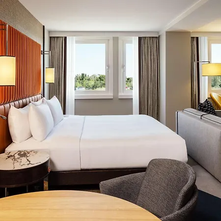 Hilton Waterfront Otel Viyana