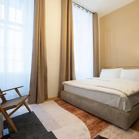Elegant 2br Near Parliament, Self 24h Check-in Vienna