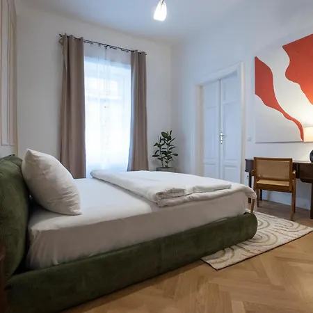 Elegant 2br Near Parliament, Self 24h Check-in Apartment