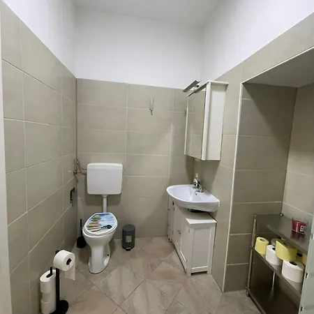 Stylish 1br With The Location Apartment *