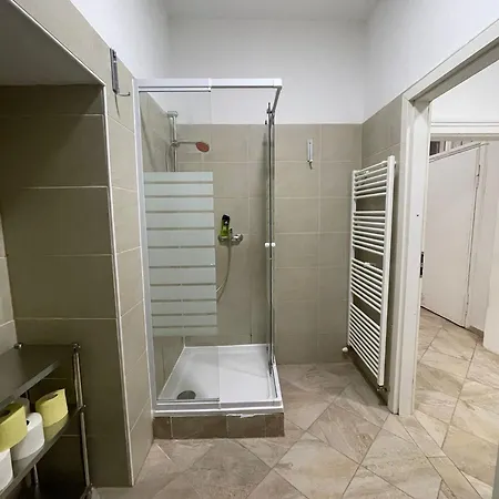 Stylish 1br With The Location Apartment *