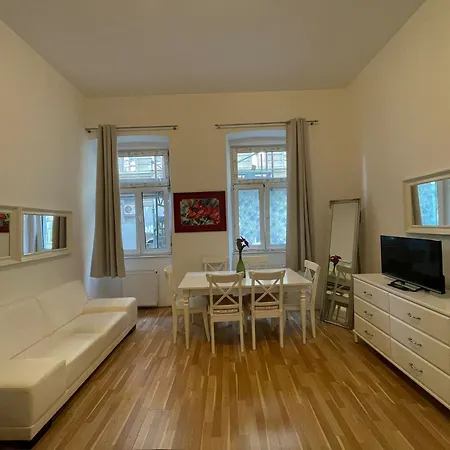 Stylish 1br With The Location