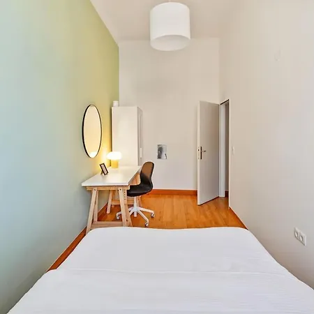 3 Bedrooms I 110 Square Meter I Walk To Sights