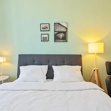 Apartment 3 Bedrooms I 110 Square Meter I Walk To Sights Vienna