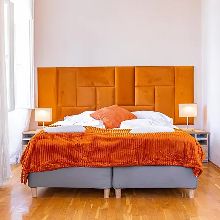 Apartment Charming 2br Aprtment Near Tourist Attractions *