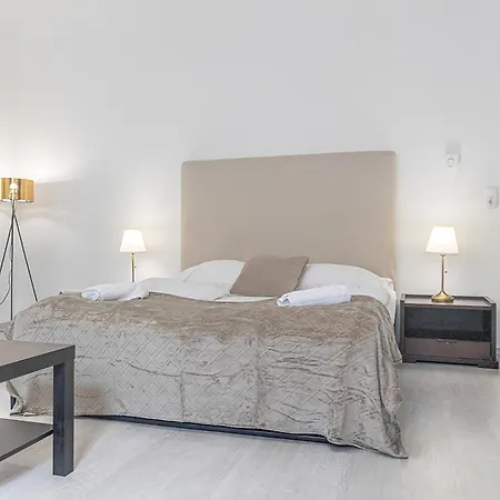 Stunning 1br - Ideal For 3 People, Prime Location Vienna
