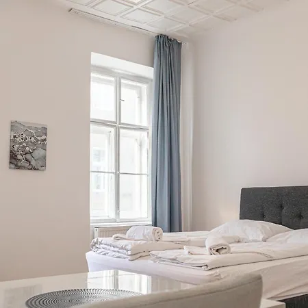 Belvedere 3br Shared - 12 Min From Center *