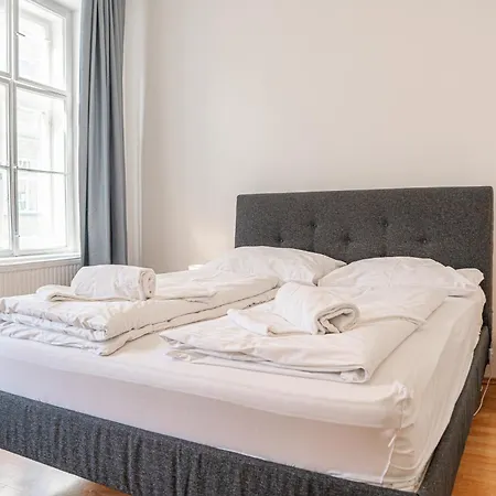 Belvedere 3br Shared - 12 Min From Center Apartment Vienna