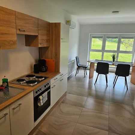 Apartment 10 Minutes To S-bahn I Garden Option I Wifi Vienna