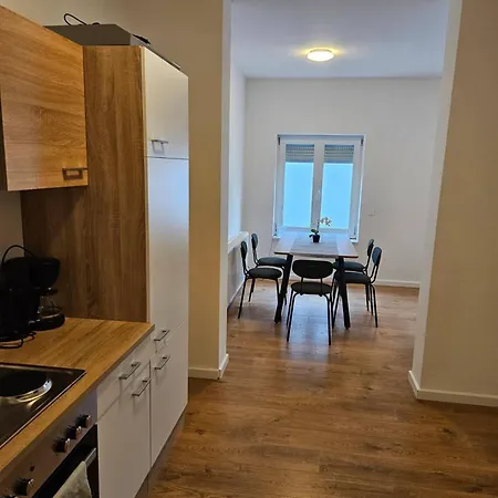 10 Minutes To S-bahn I Garden Option I Wifi Apartment