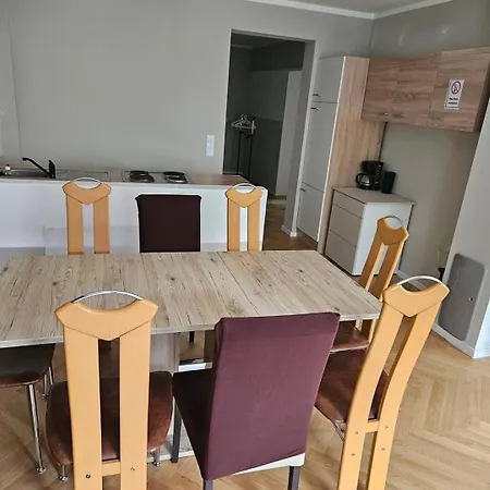 10 Minutes To S-bahn I Garden Option I Wifi Apartment *