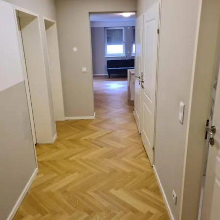 10 Minutes To S-bahn I Garden Option I Wifi Apartment *