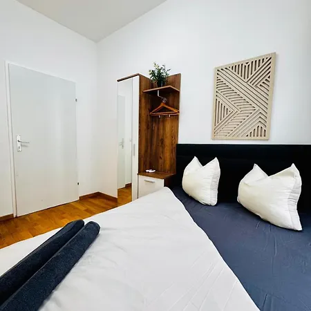 Apartment Stylish 4br 10 Min Transport To Stadthalle *