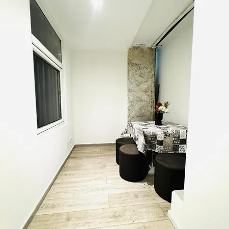 Apartment Elegant 5-br Ideal For Groups & Families Vienna