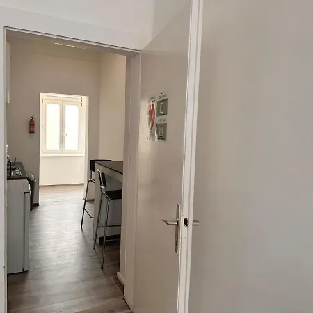 Apartment Spacious Netflix For Up To 4 People With Massage Shower Vienna