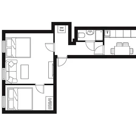 Perfect Location, 2 Min To Main Station, Long Term Apartment *
