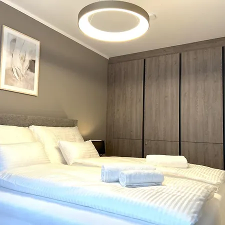Free Parking - Pulse At U6-metro Apartamento