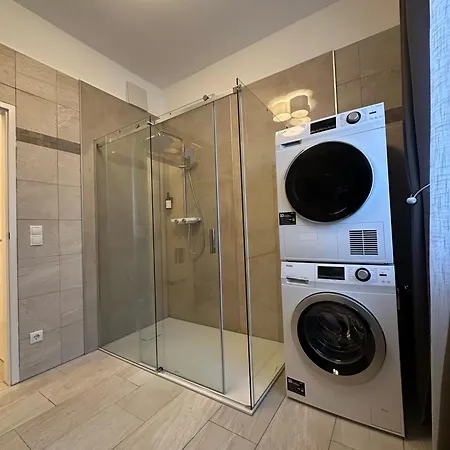 Sweet 1br & 1lr Stylish Apartment, Around Donaustadt * Vienna