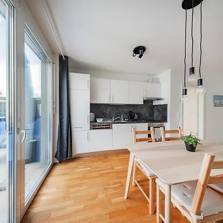 Great - 2 Bedrooms - With Parking