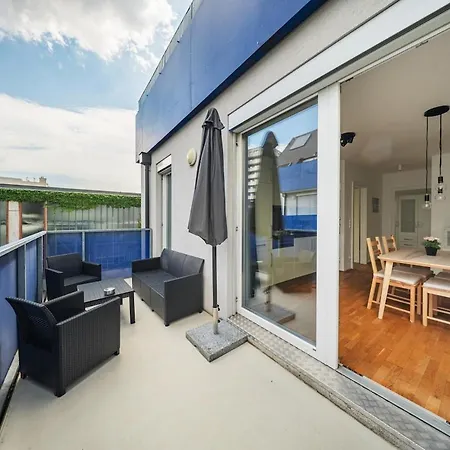 Great - 2 Bedrooms - With Parking Apartment