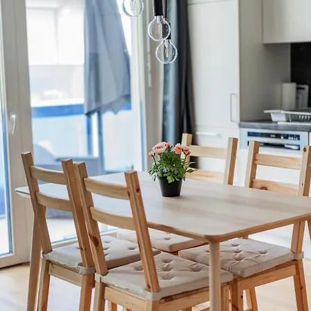 Great - 2 Bedrooms - With Parking Apartment Vienna