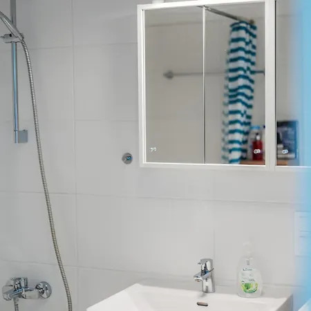 Great - 2 Bedrooms - With Parking