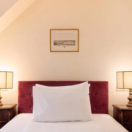 Graben 4*