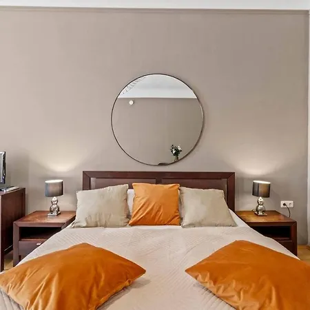 Neben Augarten I 5 Min To Metro I 10 Min To Apartment *