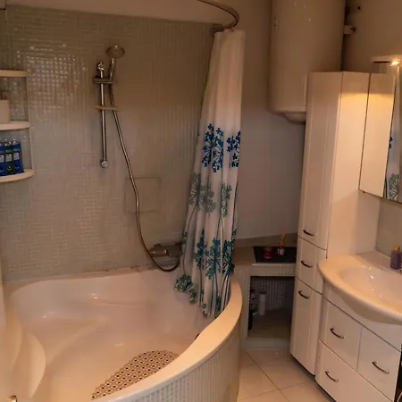 Apartment Spacious 5 Minutes To Wiener Stadthalle