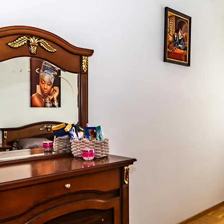 Spacious 5 Minutes To Wiener Stadthalle Apartment Vienna