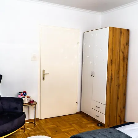 Apartment Spacious 5 Minutes To Wiener Stadthalle Vienna