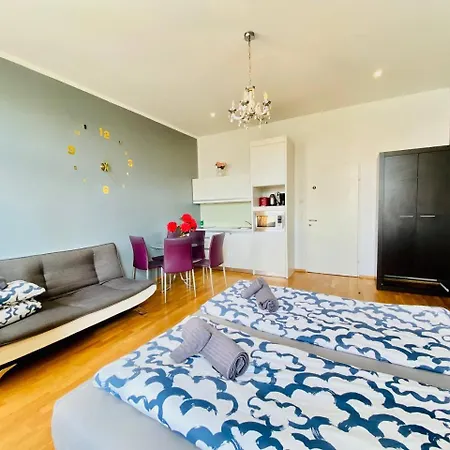 - Brigittenau Area Mm28 Apartment Vienna