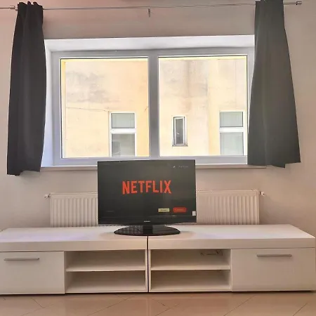 Feriehus Full Premium - 2 Bedrooms For 5 People - Near Metro