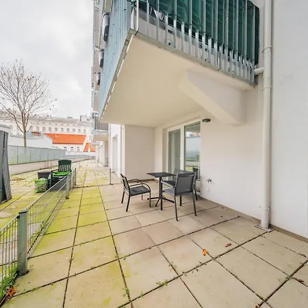 Modern Living Vienna, 15 Min To Center Apartment