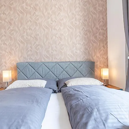 Sweet 2br & 1lr Apartment, Around Donaustadt Vienna