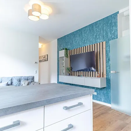 Sweet 2br & 1lr Apartment, Around Donaustadt Apartment
