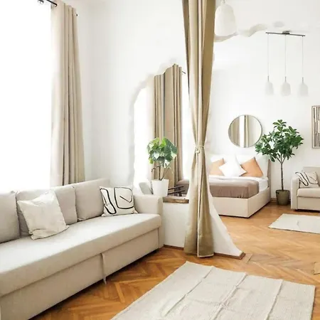 Eden Garden With Terrace & Bbq Apartment