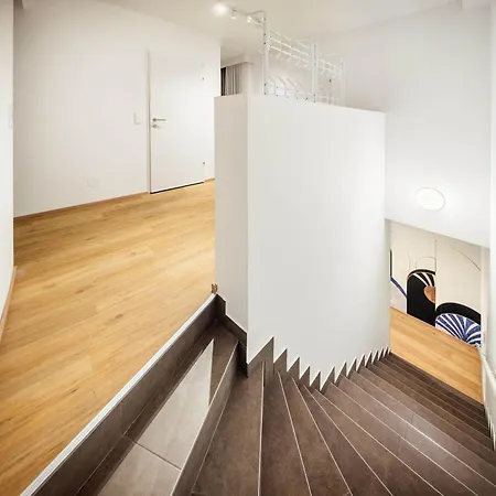 Jimmys Xxl 4* Vienna
