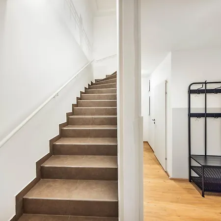 Hotel Jimmys Xxl 4*